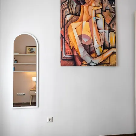 Stunning And 3br Duplex W Private Terrace Apartment